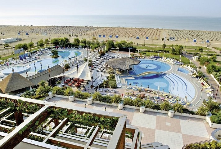 Savoy Beach Hotel & Thermal SPA