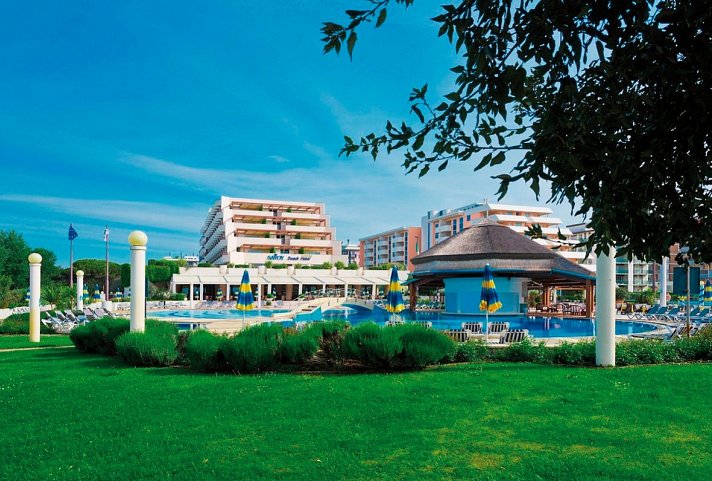 Savoy Beach Hotel & Thermal SPA