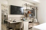 Life Hotel