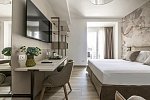 Life Hotel