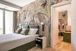 Life Hotel