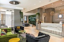 Life Hotel