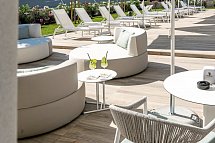 Life Hotel