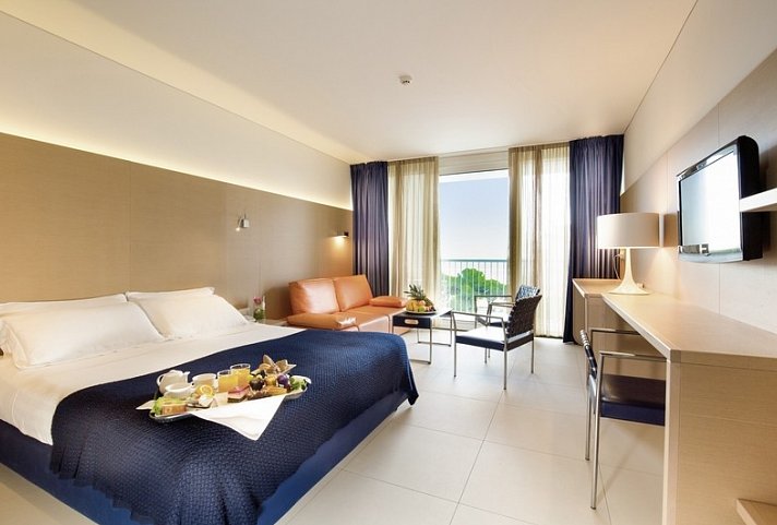 Florida - Wohnbeispiel Juniorsuite Deluxe Meerblick (Zimmercodierung JDM)