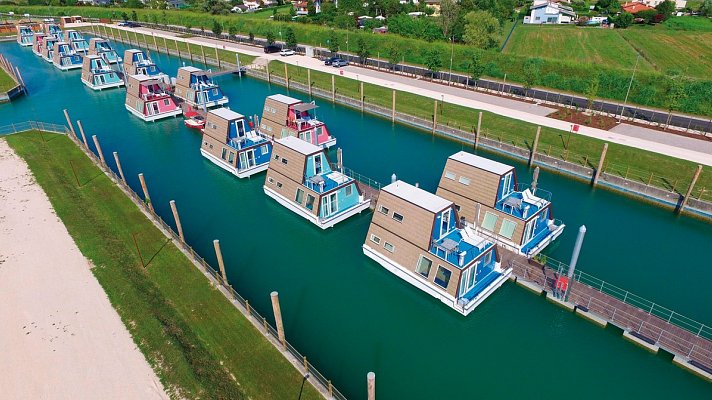 Marina Azzurra Resort