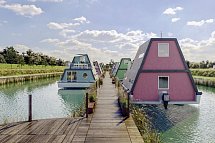 Marina Azzurra Resort - Wohnbeispiel Hausboot River (Zimmercodierungen OB1 & OX1)