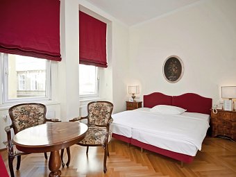 Hotel Regina - Wohnbeispiel Doppelzimmer Standard (Zimmercodierung DG1)
