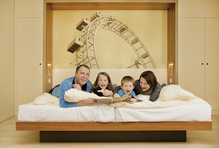 JUFA Hotel Wien City - Wohnbeispiel Familienzimmer (Zimmercodierung FB1)