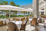 Las Arenas Balneario Resort