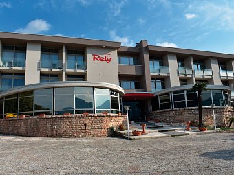 Hotel Rely - Außenansicht Hotel Rely
