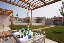 Sisan Family Resort - Wohnbeispiel Appartement 2 Schlafzimmer Garten (Zimmercodierung OB2)