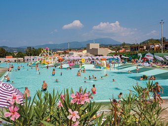 Sisan Family Resort