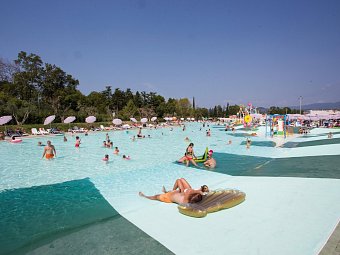 Sisan Family Resort