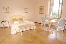 Relais Corte Cavalli - Wohnbeispiel Doppelzimmer Deluxe (Zimmercodierung DD1)