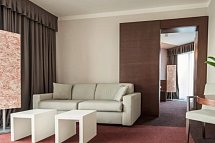 Aqualux Hotel SPA Suite & Terme Bardolino - Wohnbeispiel Familienzimmer (Zimmercodierung FB1)