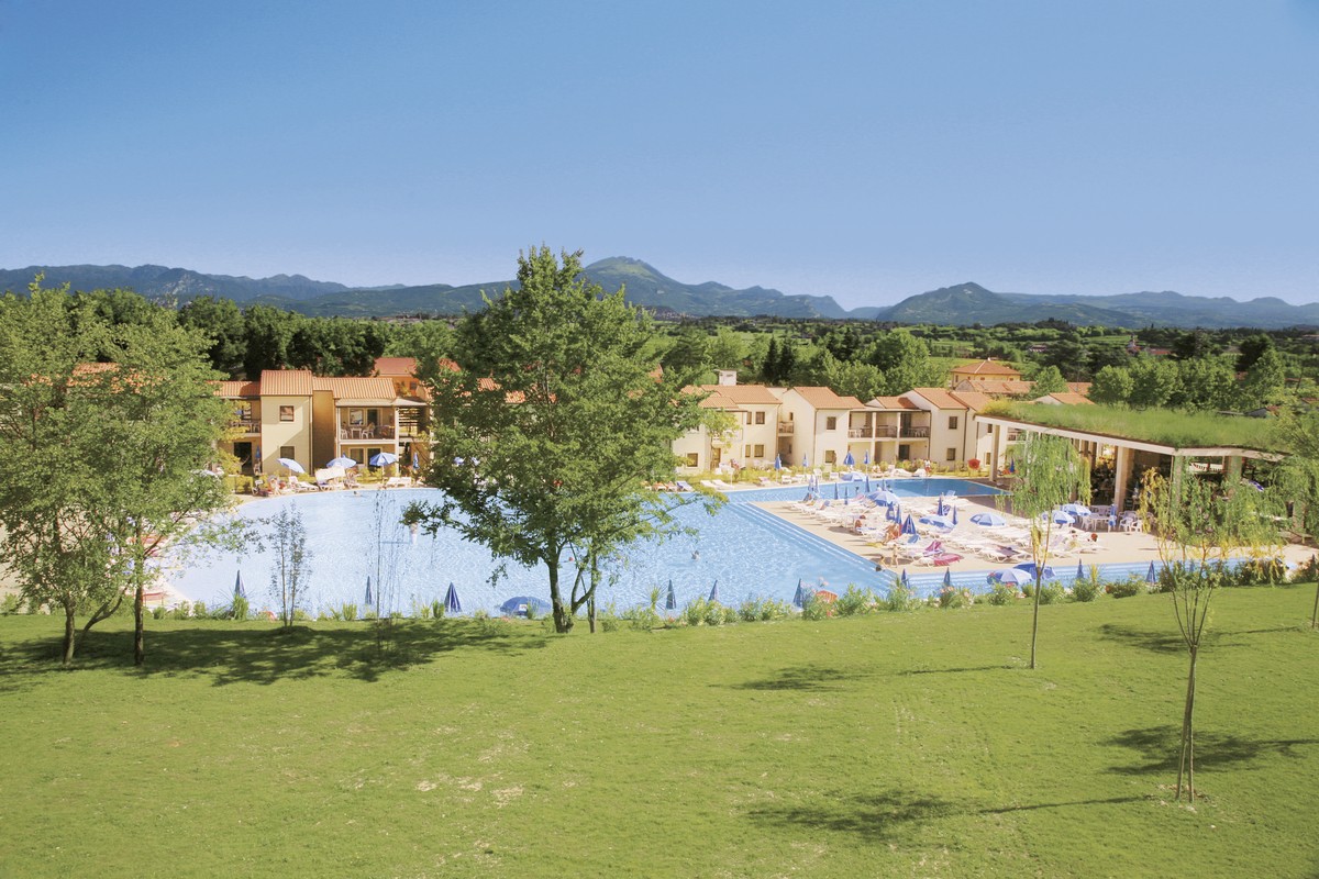 Belvedere Village