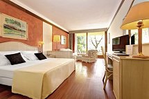 Poiano Garda Resort - Poiano Hotel - Wohnbeispiel Juniorsuite (Zimmercodierung JB1)