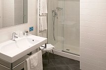 Lido - Wohnbeispiel Doppelzimmer Deluxe Seeblick (Zimmercodierung DB2)