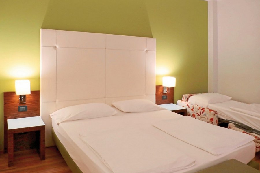 Lido - Wohnbeispiel Doppelzimmer Deluxe Seeblick (Zimmercodierung DB2)