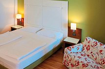 Lido - Wohnbeispiel Doppelzimmer Deluxe Seeblick (Zimmercodierung DB2)