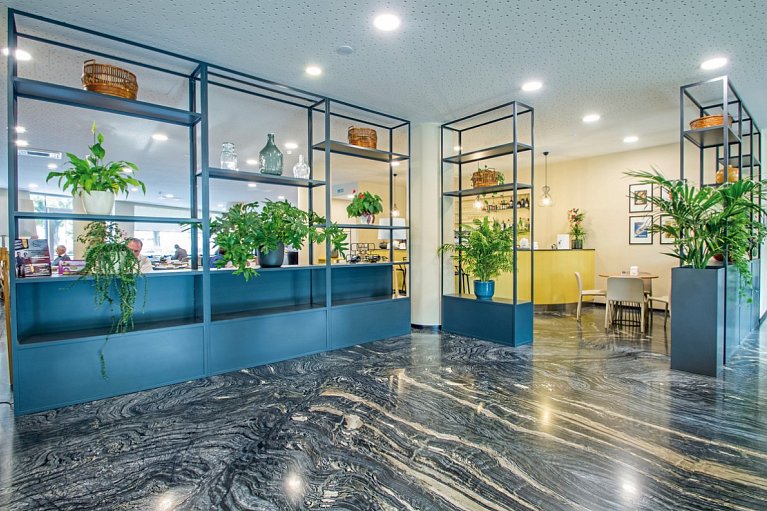 Ark Hotel