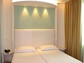 Ark Hotel - Wohnbeispiel Doppelzimmer Superior (Zimmercodierung DS1)