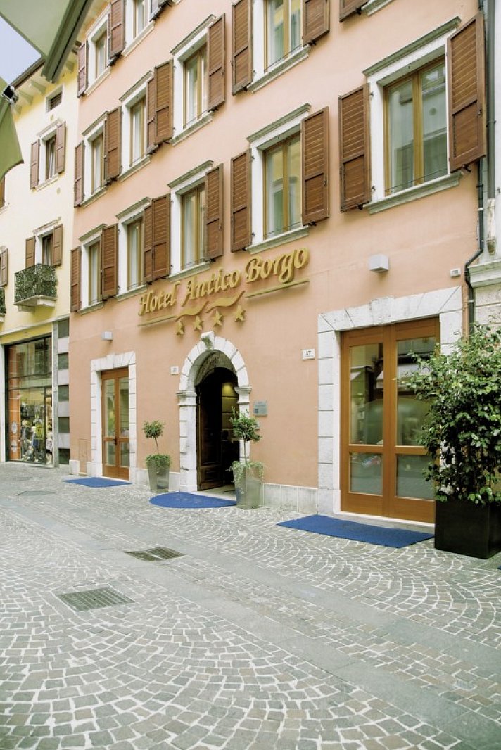 Antico Borgo