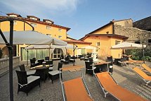 Borgo dei Poeti Wellness Resort - Sonnenterasse