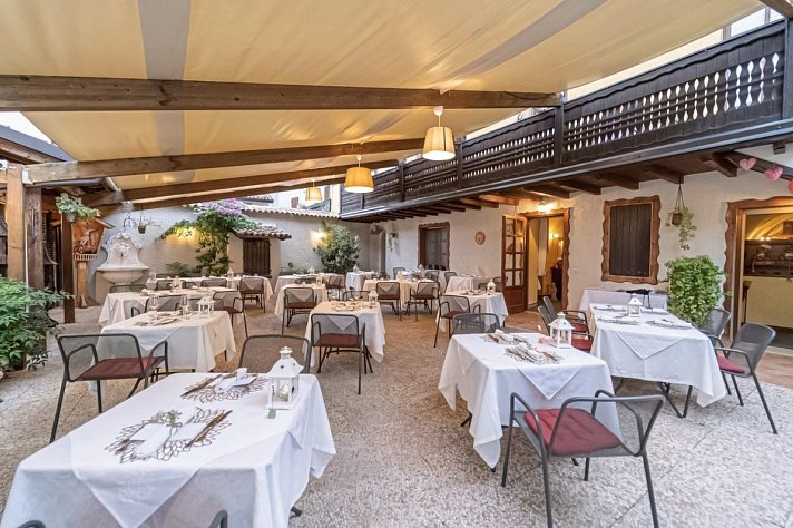Borgo dei Poeti Wellness Resort