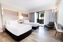 DoubleTree by Hilton Islantilla Beach Golf Resort - Wohnbeispiel Doppelzimmer (Zimmercodierungen DB1, D1E, D2E, D3E & D4E)