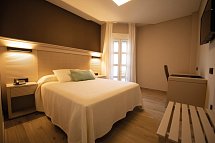 Hotel Diufain - Wohnbeispiel Doppelzimmer (Zimmercodierung DB2)