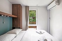 Zaton Holiday Resort Mobilheime - Wohnbeispiel Deluxe Family Drei-Zimmer-Camping Home 4+1 (Zimmercodierung CB2)
