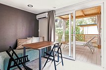 Zaton Holiday Resort Mobilheime - Wohnbeispiel Deluxe Family Drei-Zimmer-Camping Home 4+1 (Zimmercodierung CB2)
