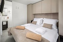 Aminess Style Camping Avalona Glamping Villas & Holiday Homes - Wohnbeispiel Luxury Holiday Home with Pool (Zimmercodierung HB3)