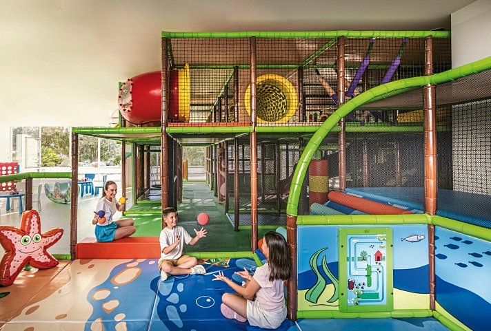 Falkensteiner Club Funimation Borik