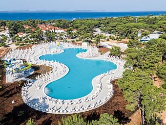 Zaton Holiday Resort