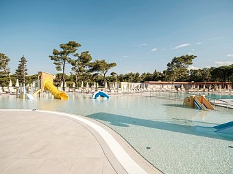 Zaton Holiday Resort