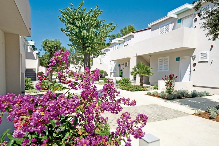 Zaton Holiday Resort