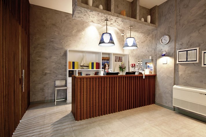 Hotel In