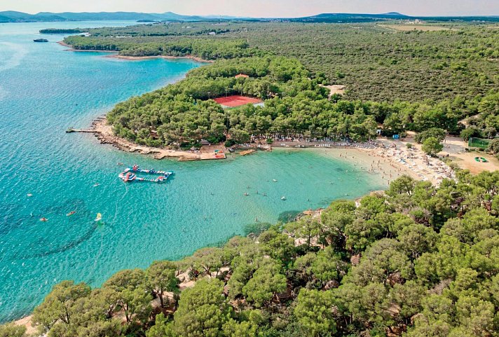 Pine Beach Pakostane