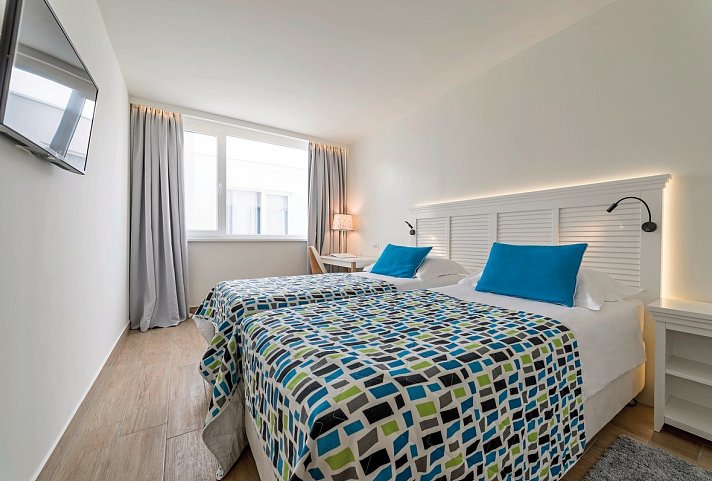 Amadria Park Hotel Jure - Wohnbeispiel Doppelzimmer Atriumblick (Zimmercodierungen DE1 & DC5)