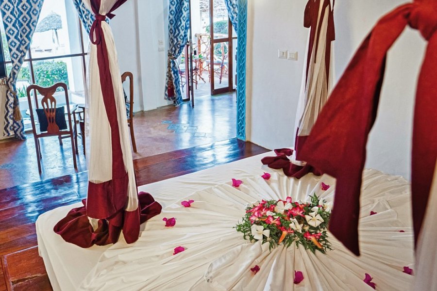 AHG Waridi Beach Resort & Spa - Wohnbeispiel Sultan Suite Sea View (Zimmercodierung WB1)