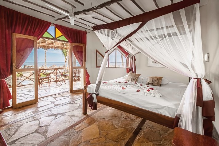 AHG Waridi Beach Resort & Spa - Wohnbeispiel Bungalow Sea View (Zimmercodierung BBM)