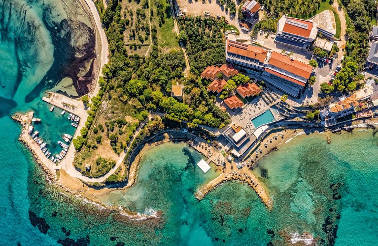 Alexandra Beach Resort & Spa