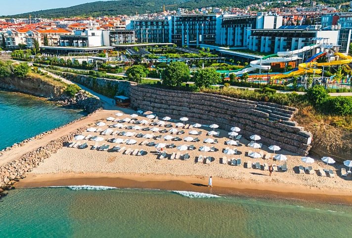 Voya Beach Resort