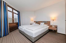 Parkhotel St. Leonhard - Wohnbeispiel Doppelzimmer Landseite (Zimmercodierung DB1)