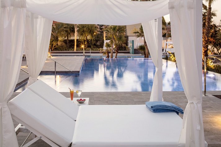 AQUA Hotel Silhouette & Spa
