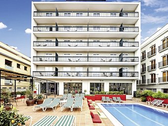 AQUA Hotel Bertran Park
