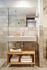 AQUA Hotel Bertran Park - Badbeispiel Doppelzimmer Premium (Zimmercodierung DM1)