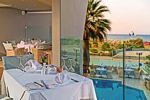 Kriti Beach Hotel